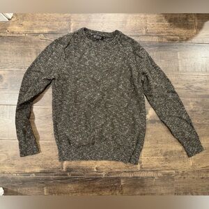 Banana republic men’s sweater in EUC
